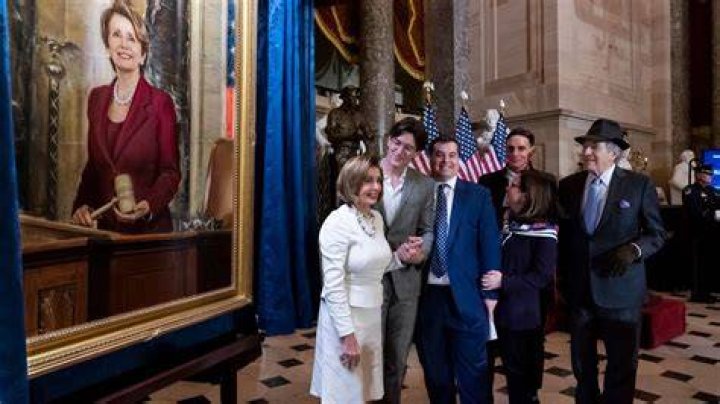 Unveiling Nancy Pelosi's Height: Surprising Insights And Revelations